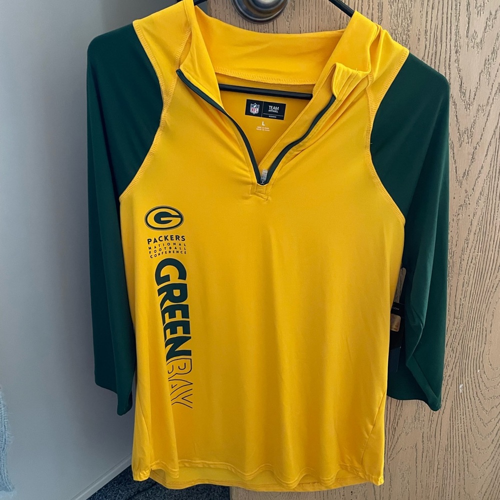 NFL Team Apparel Yellow and Green Women's Quarter-Zip